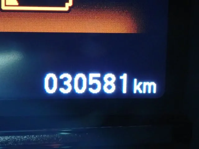 シャトル　ハイブリッド（ホンダ）の車両写真