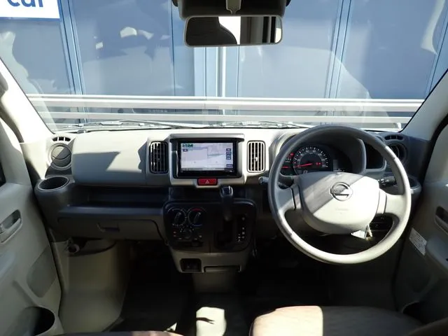 ＮＶ１００クリッパー（ニッサン）の車両写真