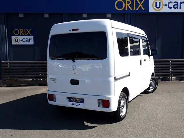 ＮＶ１００クリッパー（ニッサン）の車両写真