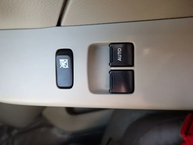 ＮＶ１００クリッパー（ニッサン）の車両写真