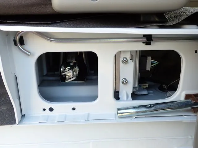 エブリイバン（スズキ）の車両写真