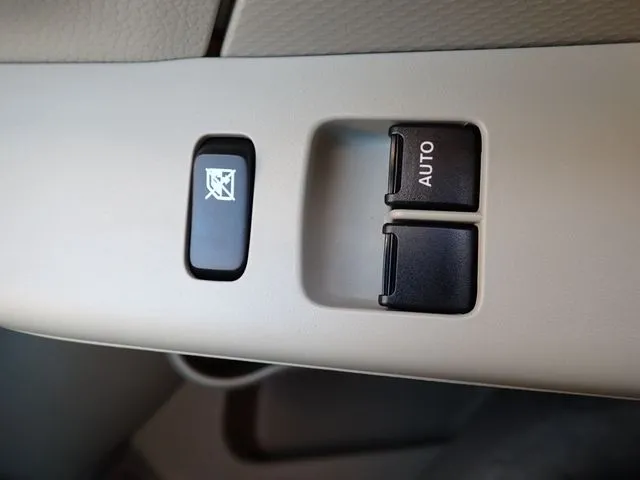 エブリイバン（スズキ）の車両写真