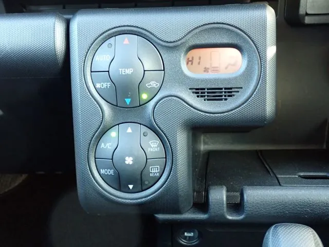 プロボックスバン　ハイブリッド（トヨタ）の車両写真