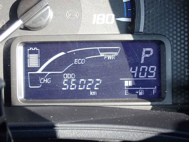 プロボックスバン　ハイブリッド（トヨタ）の車両写真