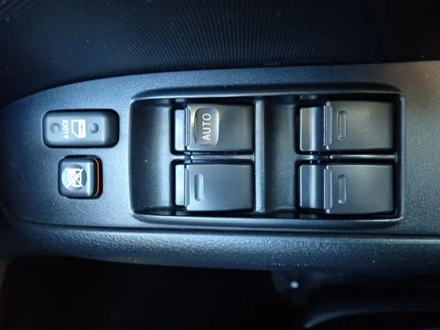 プロボックスバン　ハイブリッド（トヨタ）の車両写真