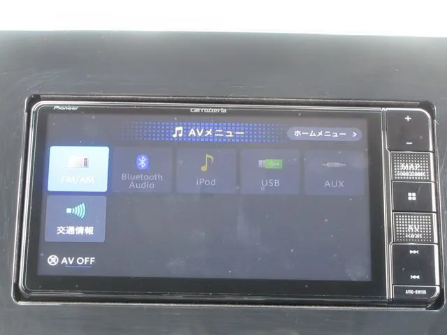 ノート　４ＷＤ（ニッサン）の車両写真