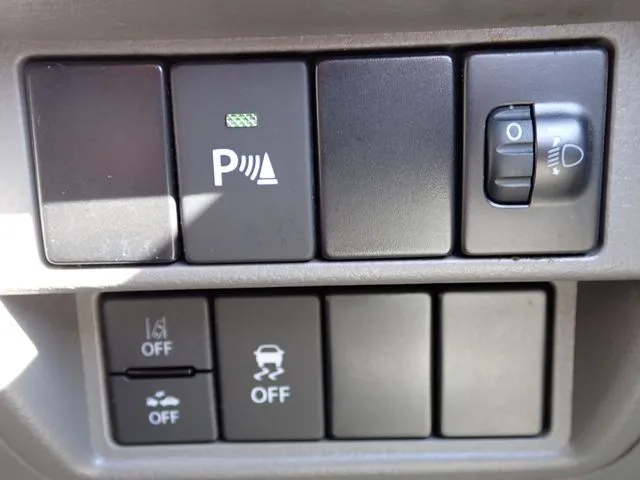 エブリイバン（スズキ）の車両写真