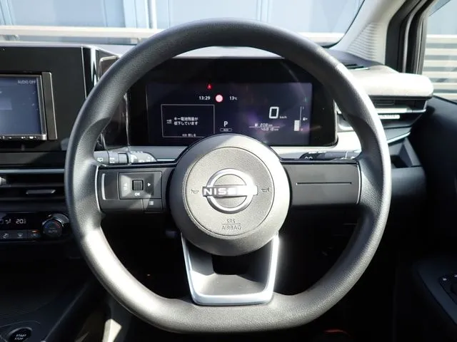 ノート(ニッサン)の車両写真