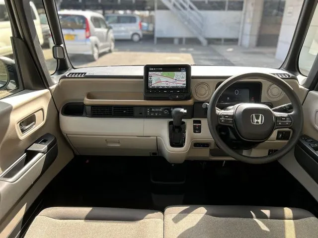 ホンダ　Ｎ　ＢＯＸ