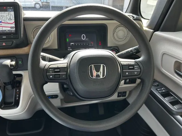 ホンダ　Ｎ　ＢＯＸ