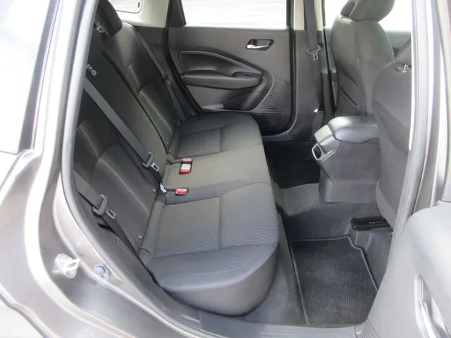 ノート　４ＷＤ（ニッサン）の車両写真