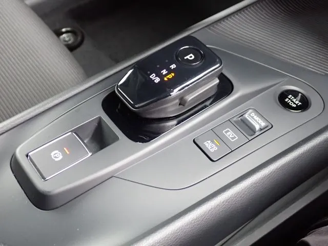 ノート（ニッサン）の車両写真