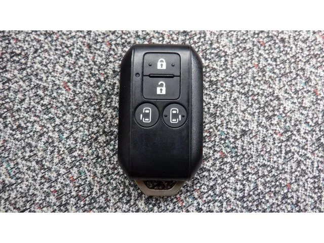 スズキ　スペーシア