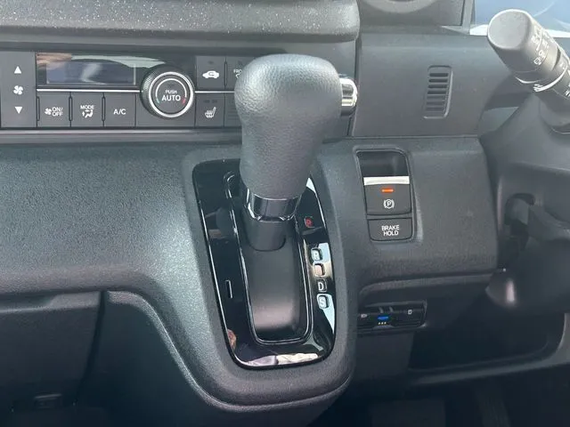 ホンダ　Ｎ　ＢＯＸ　カスタム