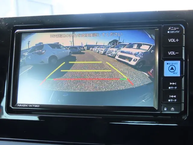 プリウス(トヨタ)の車両写真