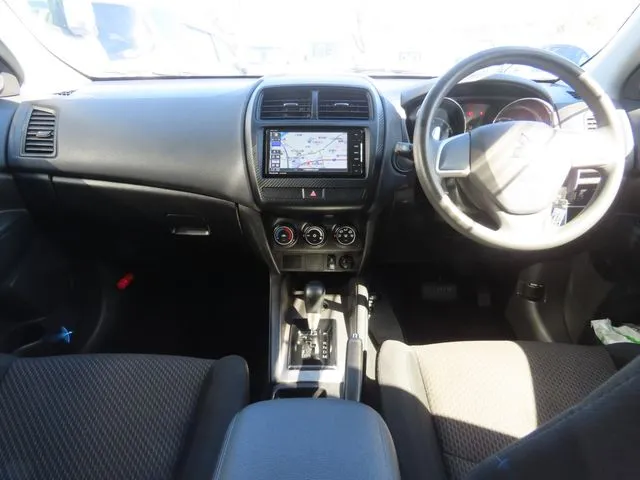 ミツビシ RVR 4WD