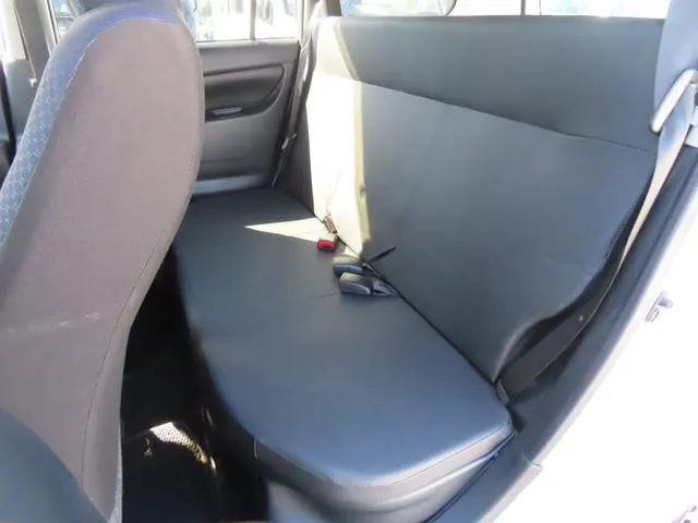 プロボックスバン ハイブリッド(トヨタ)の車両写真