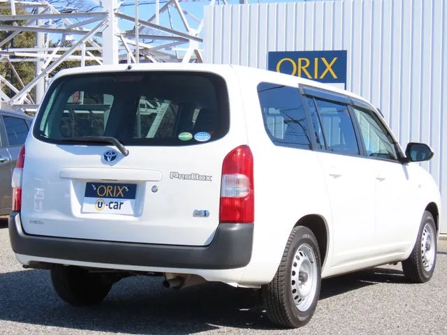 プロボックスバン ハイブリッド(トヨタ)の車両写真