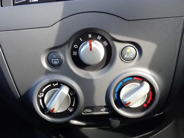 ニッサン ノート