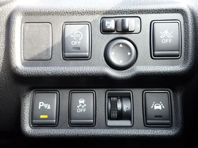 ニッサン ノート