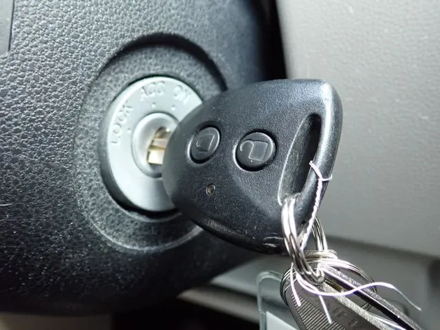 ダイハツ　ムーヴ