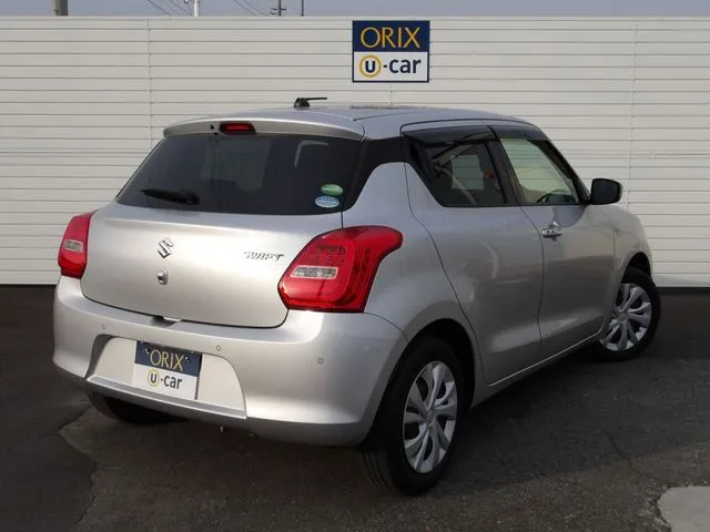 スズキ　スイフト