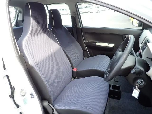 アルト(スズキ)の車両写真