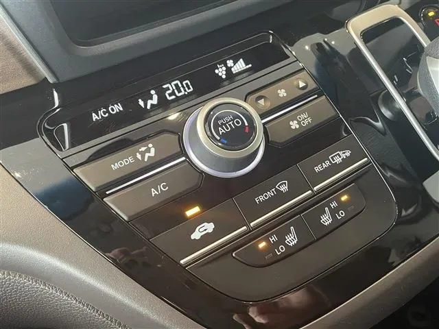 ホンダ　フリードプラス　ハイブリッド