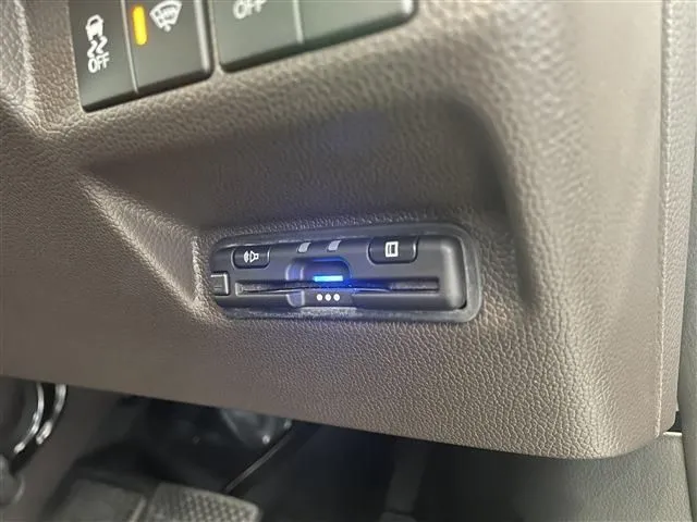 ホンダ　フリードプラス　ハイブリッド