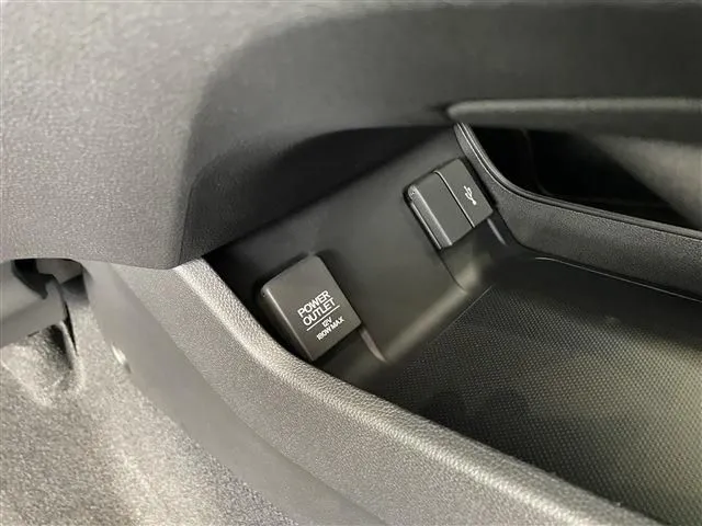 ホンダ　シャトル　ハイブリッド