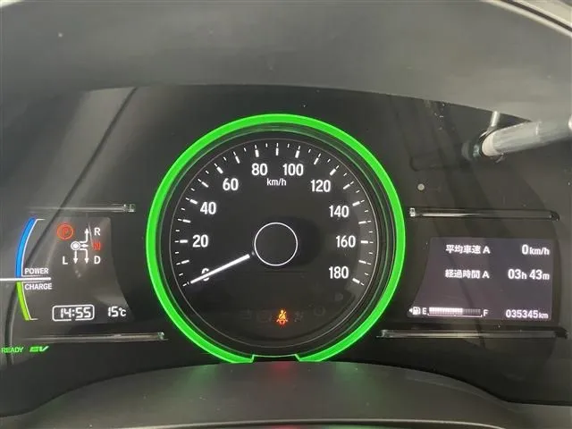 ホンダ　シャトル　ハイブリッド