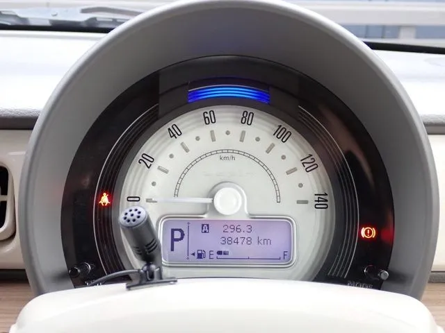 アルト　ラパン（スズキ）の車両写真