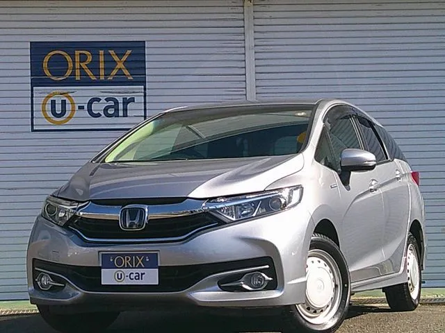 ホンダ シャトル ハイブリッド 4WD