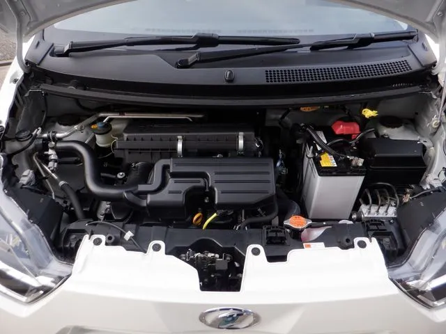 ミラ イース(ダイハツ)の車両写真