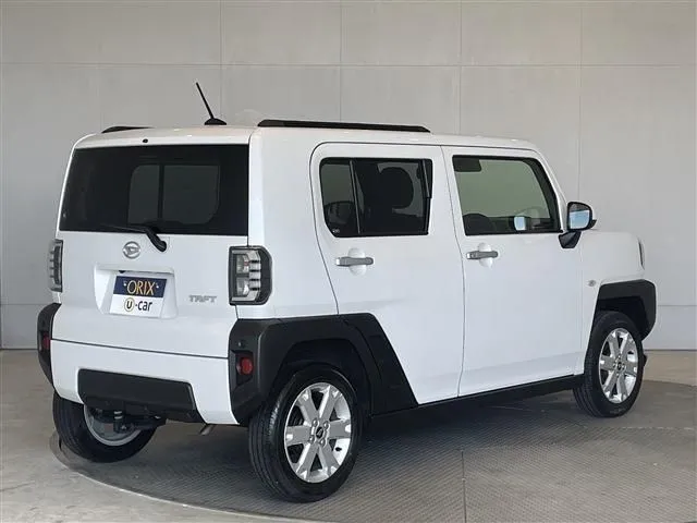 タフト（ダイハツ）の車両写真