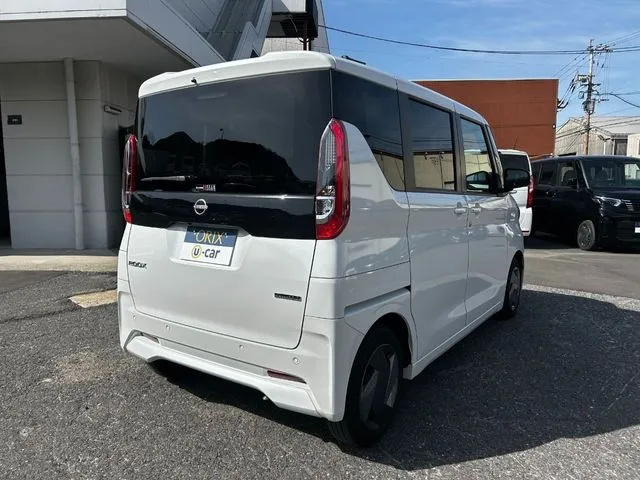 ルークス（ニッサン）の車両写真