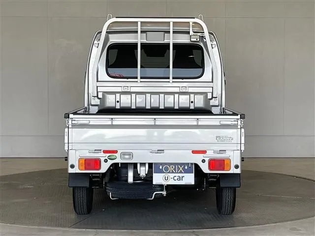 キャリイトラック　４ＷＤ（スズキ）の車両写真