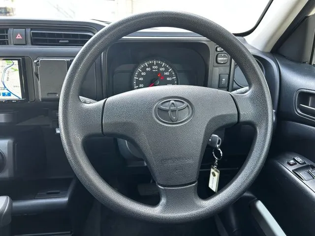 プロボックスバン　２ＷＤ（トヨタ）の車両写真