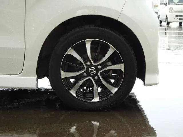 ホンダ　Ｎ　ＢＯＸ　カスタム