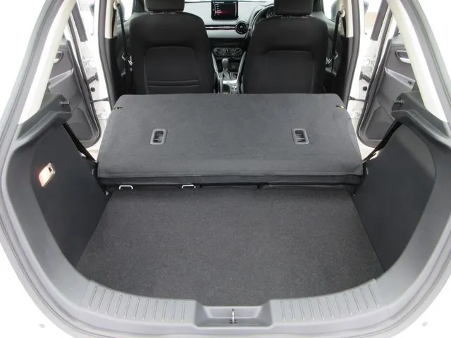 マツダ　ＭＡＺＤＡ２