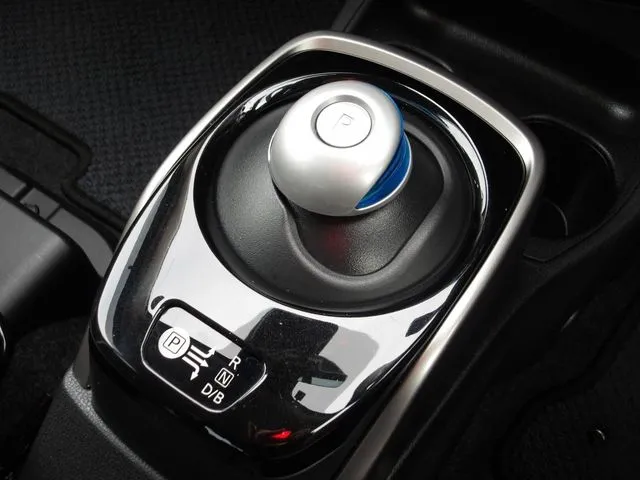 ニッサン ノート