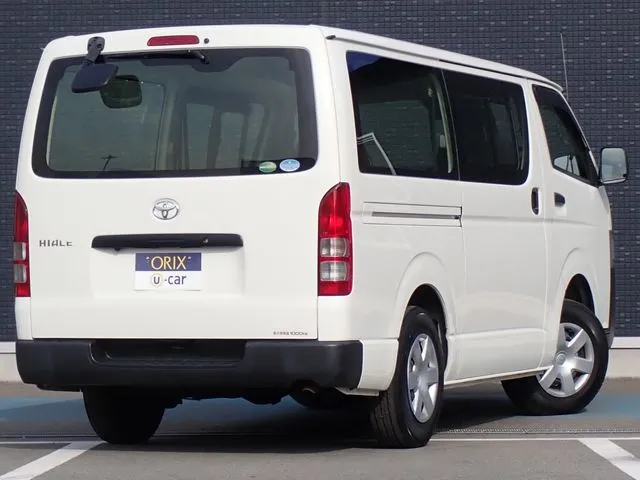 ハイエースバン　４ＷＤ（トヨタ）の車両写真