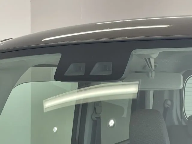 タント(ダイハツ)の車両写真