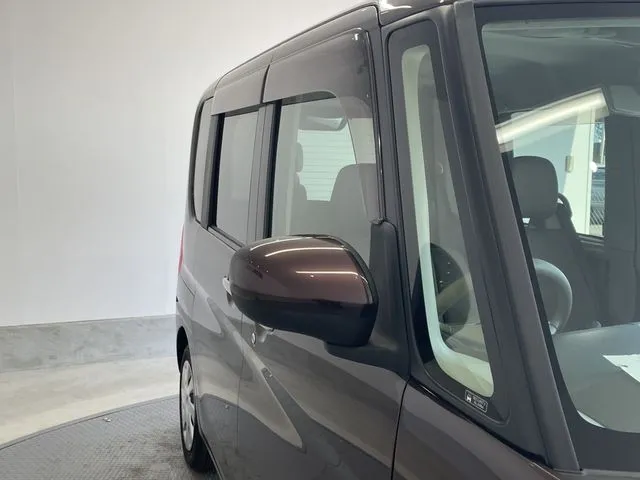 タント(ダイハツ)の車両写真