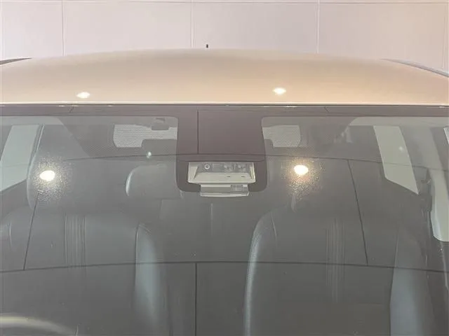 シエンタ　ハイブリッド（トヨタ）の車両写真