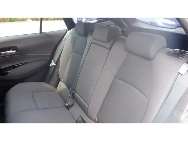 トヨタ　カローラ　ツーリング　ハイブリッド