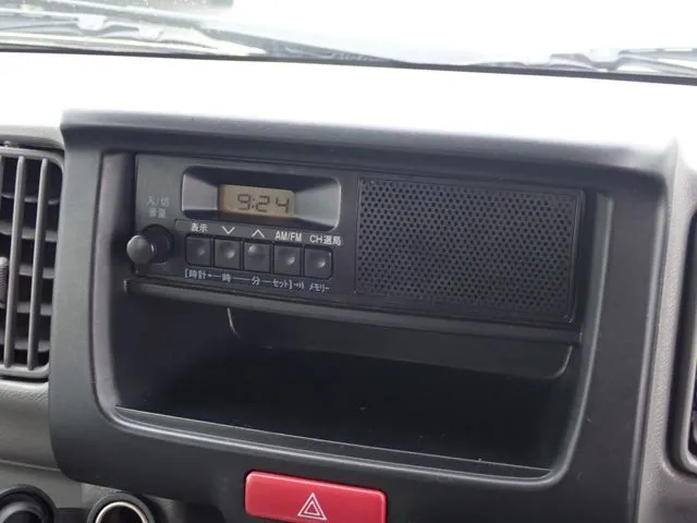 エブリイバン（スズキ）の車両写真