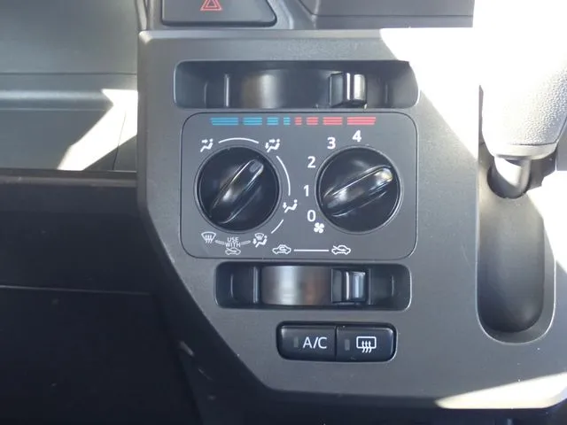 ハイゼットキャディー（ダイハツ）の車両写真