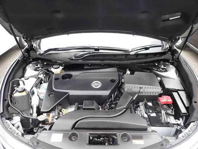 ニッサン　ティアナ