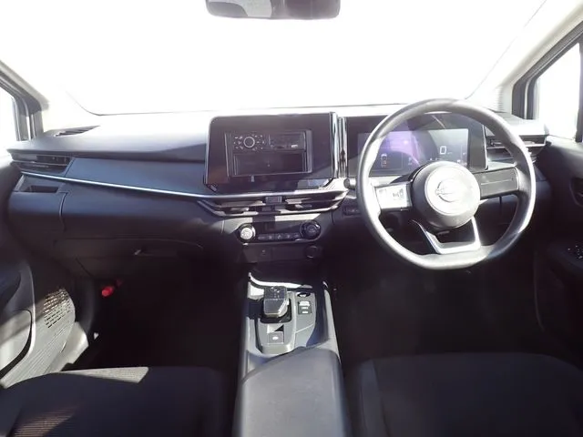 ノート(ニッサン)の車両写真